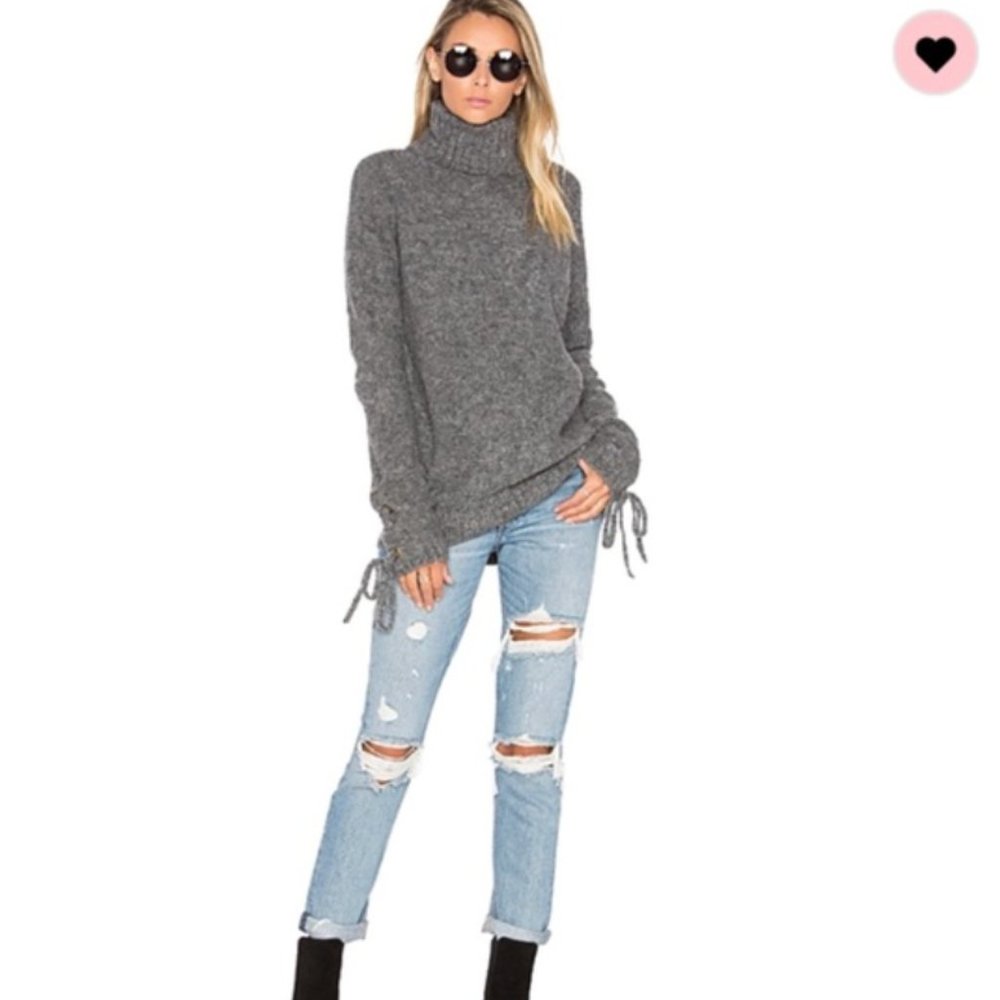 Lovers & Friends Kate Sweater: Grey Slouchy Sweater w/ Lace up Sleeve Detail